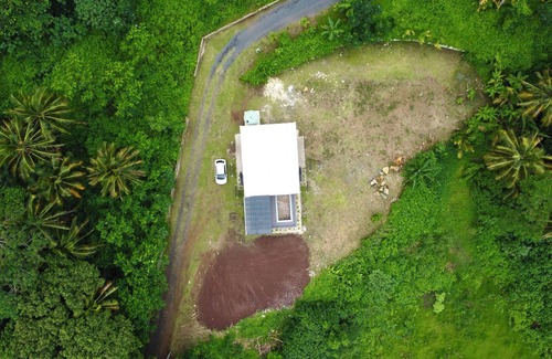 Rarotonga House | Nature-Focused:n“1BR Tranquil Hideaway in Arorangi – Nature, Privacy & Comfort”