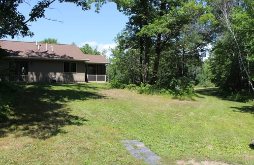 Isle Cabin | Nature Lover's Private Cabin