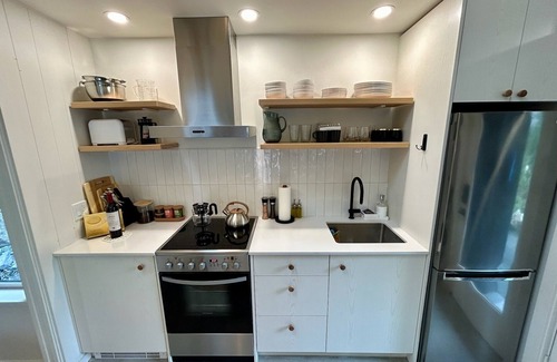 Port Renfrew Cottage | Nature Meets Nordic: Cozy Cottage with Hot Tub in Port Renfrew