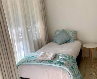 Nelly Bay Apartment | Nature Retreat on Mandalay