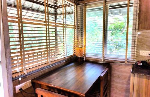 Bhopal Apartment | Nature's Charm - Unique Treehouse by a Scenic Lake