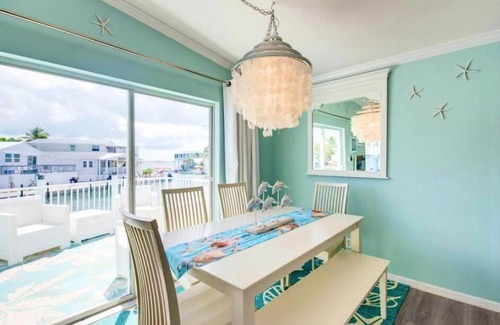 Cudjoe Key Villa | NAUTILUS.ocean front cottage retreat ~