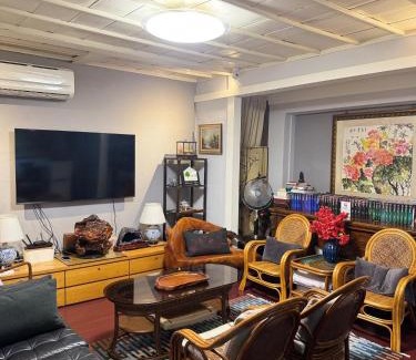Zuoying District House | Naval bureaucracy No. 3