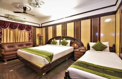 Yeshwanthpur Hotel | Navanidhi Comforts