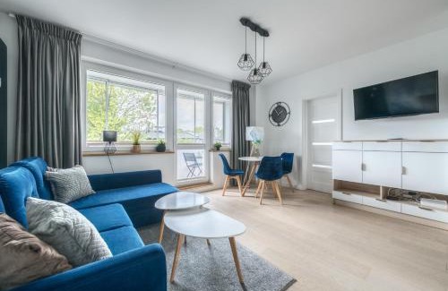 Karlikowo Apartment | Navy Blue by NorthSide Apartments