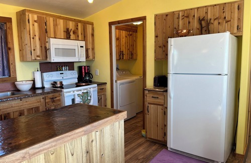 Rimrock Cottage | nCozy Copper Casita on Guardian Ridge! Sedona Views/Pets/Private/2 acres