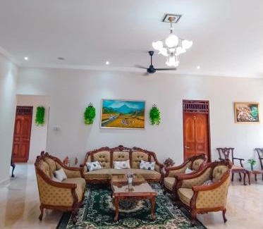 Central Yogyakarta Hotel | ndalem singgah malioboro by abiza