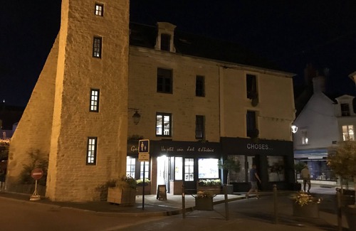 Port-en-Bessin-Huppain Apartment | N°2 - Charming apartment in the Maison des Evêques - Floor 2