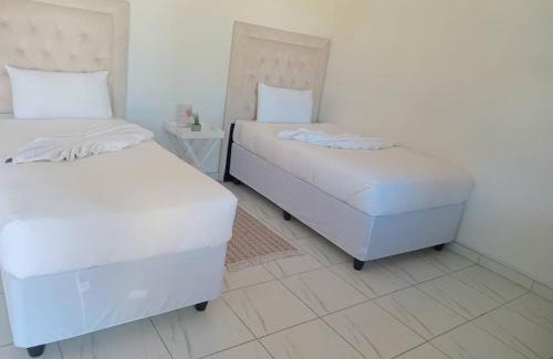 Rundu Bed & Breakfast | Ndiyona guesthouse kavango east