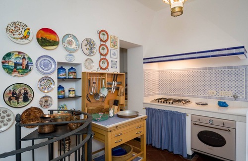 Carro House | Near 5 lands large independent house on the hills valley view balcony