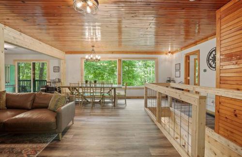 Laurelville House | Near Attractionsgame Roomsecludedgives Back!