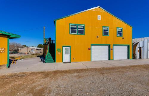 Carlsbad Apartment | Near ATV Trails Carlsbad Apt with Shared Fire Pit