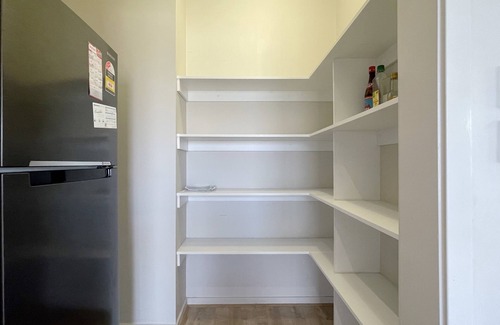 Point Cook House | Near Beach/Pool Table/Baby Cot/Smart TV with Netflix/Saltwater Coast