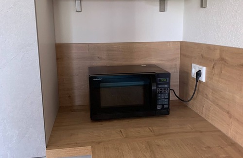 Kenzingen Apartment | Near Europapark! Modern new-build apartment by the lake