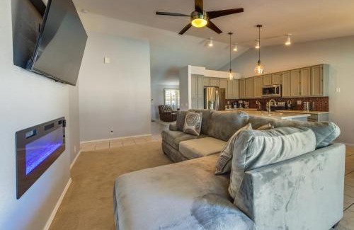 East Mesa House | Near Hiking and Golfing Mesa Home with Pool and Patio