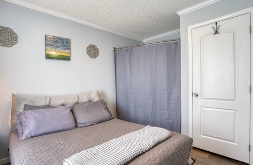 Wise Cottage | Near Lake - Boat Parking - Pet friendly farm stay