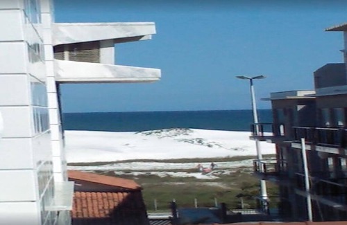 Algodoal Apartment | Near Praia do Forte wi-fi and garage! Quiet neighborhood! Less than 100 m from the beach!