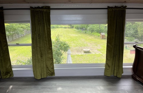 Wilmot House | Near Ragged Mountain and Sunapee! Wilmot House @ Kimpton Brook
