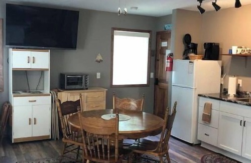 Honor Apartment | Near Sleeping Bear Dunes National Lakeshore Park!