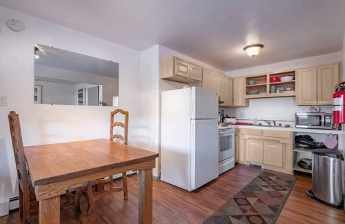 Northeast Santa Fe Villa | Near The Plaza Bishops Lodge Road