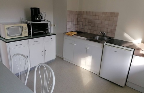 Gresy-sur-Aix Apartment | Near thermal baths and beach, 2-room apartment for rent in 2* chalet