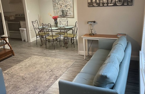 College Station Apartment | NEAR TX A&M, HWY 6 , NO CLEANING FEE ,ENTIRE PLaCE