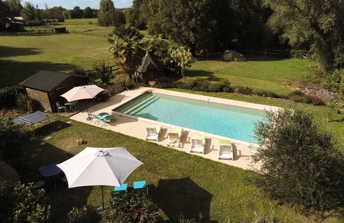Ferrensac Cottage | Near Villeréal, France's 3rd favourite village, the 3* Gîte de Lasplaces