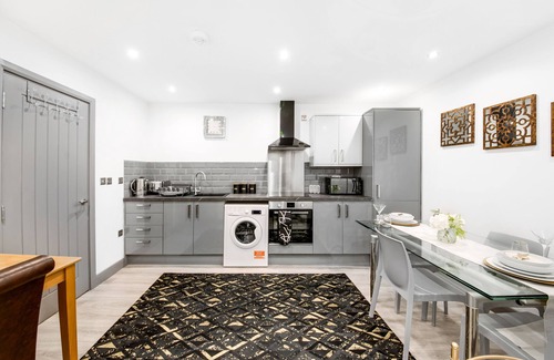 Bradford Apartment | Neat Apartment in Bradford City