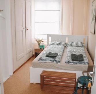 Hilterfingen House | NEB-THUN LODGE`s Appartement 1 Hilterfingen Ringstrasse 6