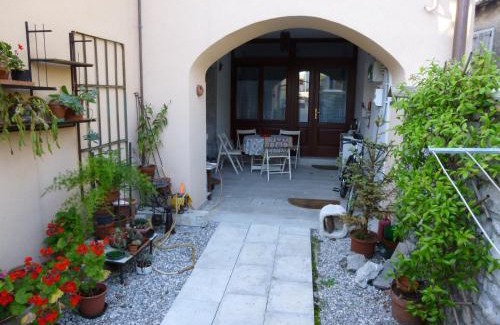 Altipiano Ovest Apartment | Nebojsega b&b