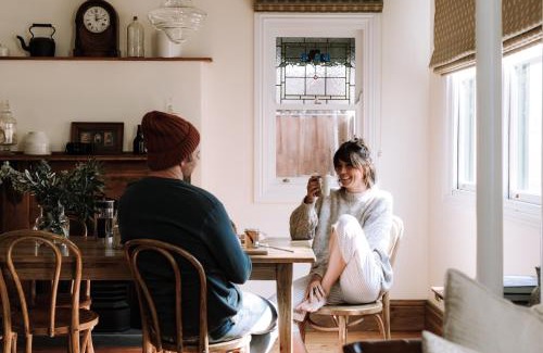 Beechworth House | Ned Kelly’s Marlo Cottage - in the best Beechworth location