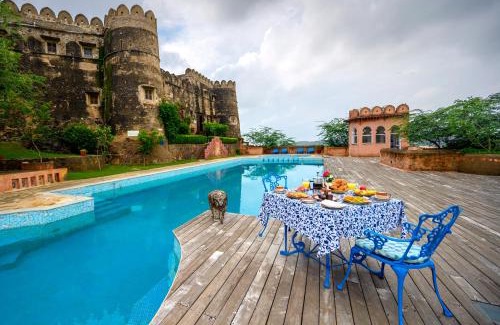 Alwar Hotel | Neemrana's - Hill Fort - Kesroli