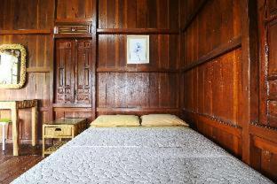 Purbayani House | Negla Beach Villa