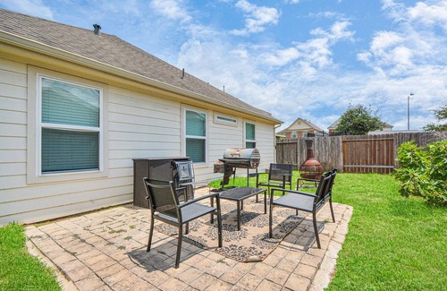 Barker House | Neighborly Home near Katy, Energy Corridor