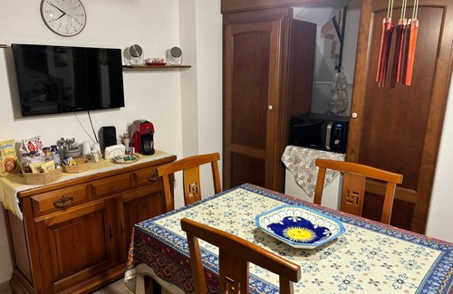 Erice House | Nel Magnifico Borgo Medievale di Erice Sorge Porta Trapani Guest House