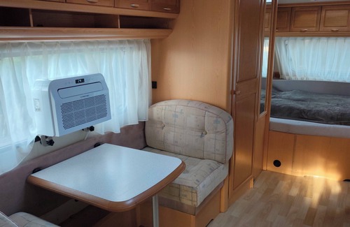 Schwarzbach Apartment | Nele caravan at Waldcamping-Lausitzer-Seenland