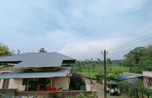 Chittur House | Nelliyampathy Home stay
