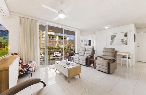 Golden Beach House | Nelson Point Unit 2 Golden Beach QLD
