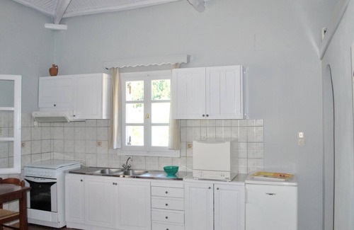 Votsi Villa | Neptune Private Pool, Walk to Beach, A/C, WiFi
