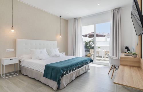 Nerja City Centre Hostel | Nerja VG Hostal Boutique
