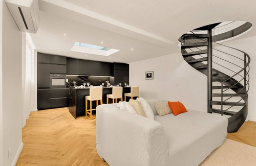Patte d'Oie Apartment | Nero Marquina - Climatisé, proche métro