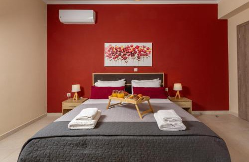 Kolymbari Apartment | NeSo - Peter's Flat steps to Beach with Great Views