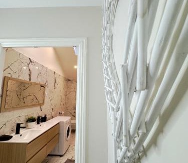 Epernay Apartment | Nest in Heart of Épernay