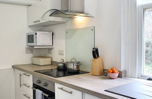 Dalavich Apartment | Nestled below the walls of Stirling Castle.