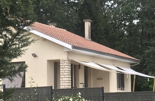 Lacropte House | Nestled in lush greenery and bathed in light (7 people)