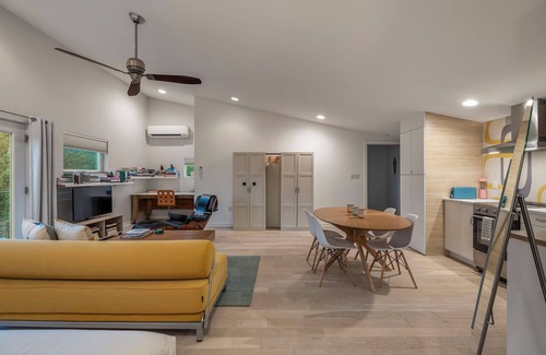 West Oak Hill Apartment | Nestled In Nature Studio - Pet-Friendly