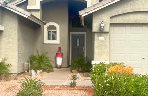 Lindsay Ranch House | Nestled on Nielson