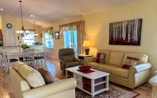 Charlotte House | Netherwood - Between Sumter And BrownwoodVillagepeople