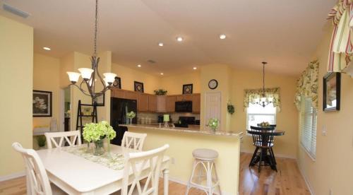 Charlotte House | Netherwood - Between Sumter And BrownwoodVillagepeople