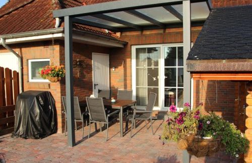 Timmel House | NEU! Ferienhaus Conny mit Badesteg und Ruderboot